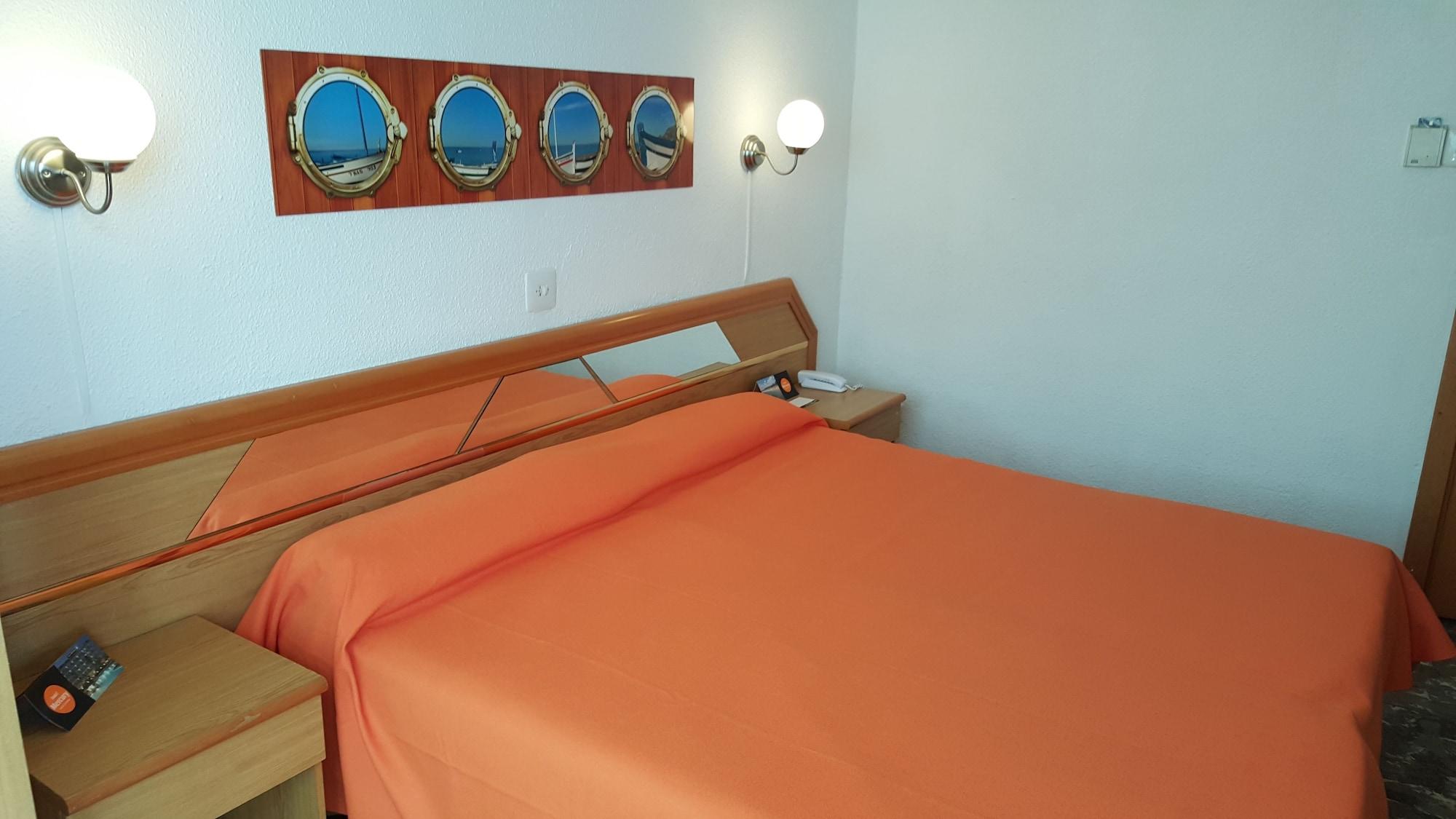 Hotel Fragata Calella Ngoại thất bức ảnh