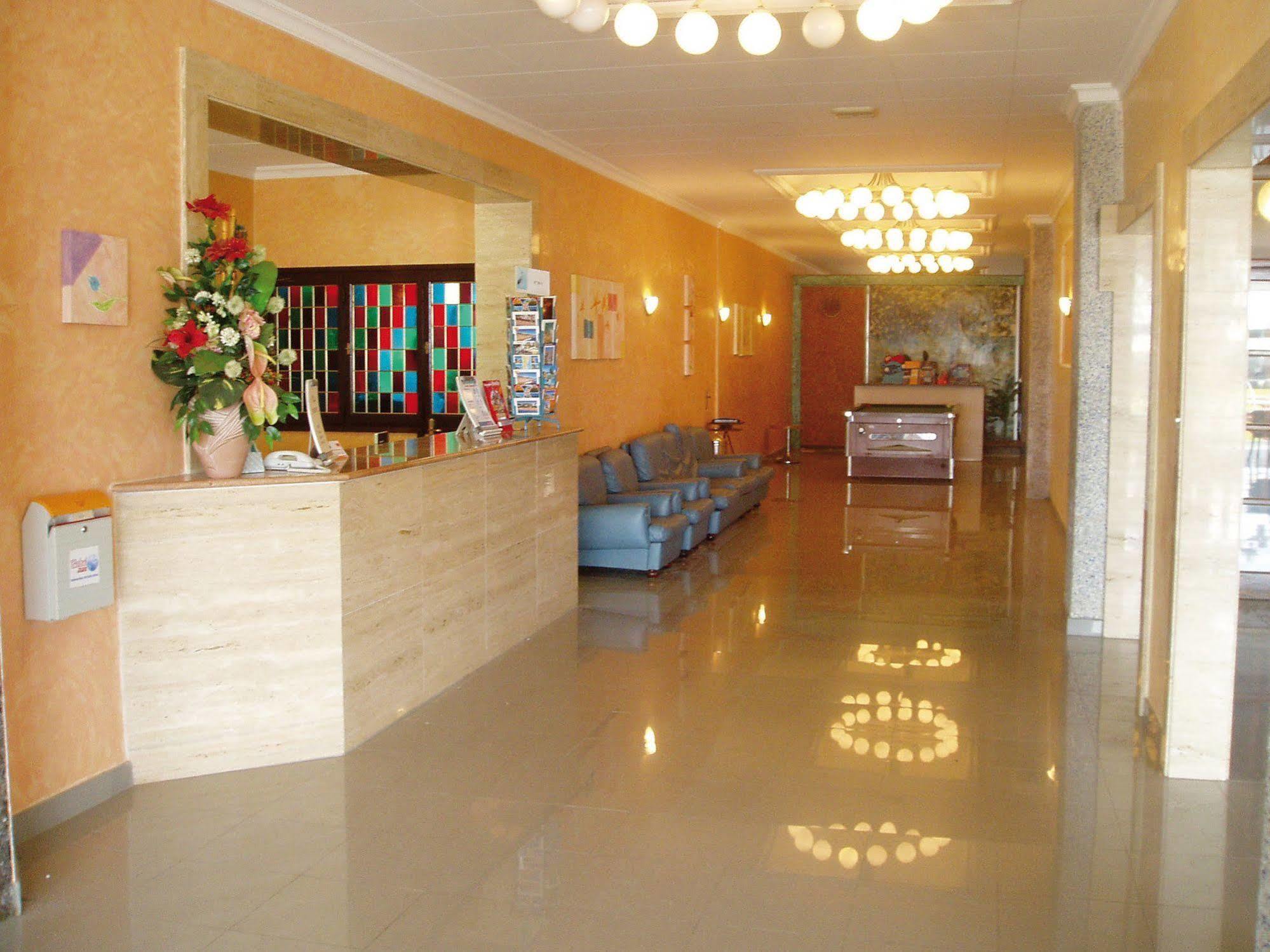 Hotel Fragata Calella Ngoại thất bức ảnh