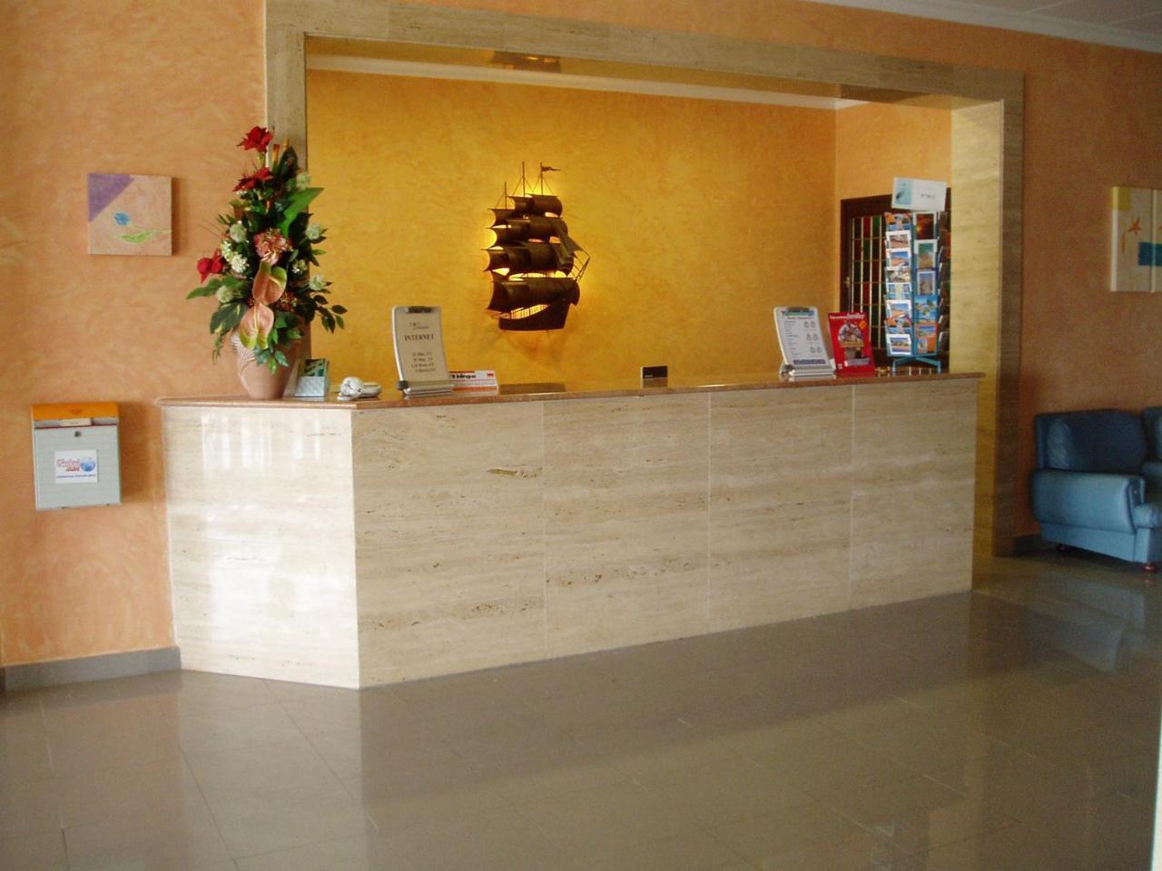 Hotel Fragata Calella Ngoại thất bức ảnh